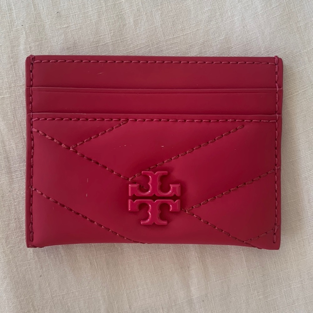 Tory Burch Kira Chevron Leather Matte Card Case
